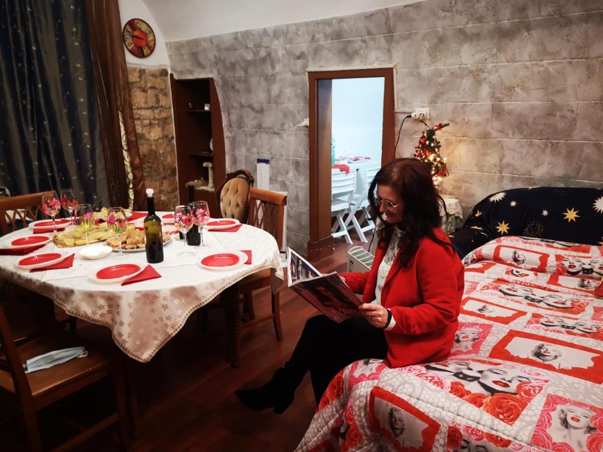Casa Vacanza Mary Apartment ซานเตราโม อิน คอลเล ภายนอก รูปภาพ