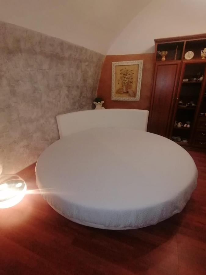 Casa Vacanza Mary Apartment ซานเตราโม อิน คอลเล ภายนอก รูปภาพ