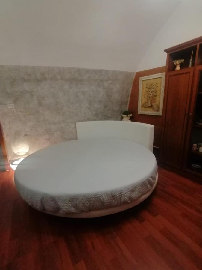 Casa Vacanza Mary Apartment ซานเตราโม อิน คอลเล ภายนอก รูปภาพ