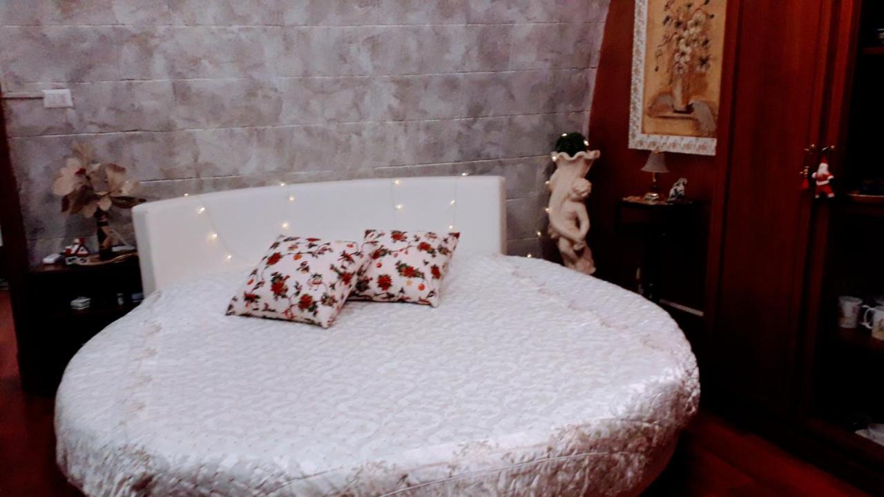 Casa Vacanza Mary Apartment ซานเตราโม อิน คอลเล ภายนอก รูปภาพ