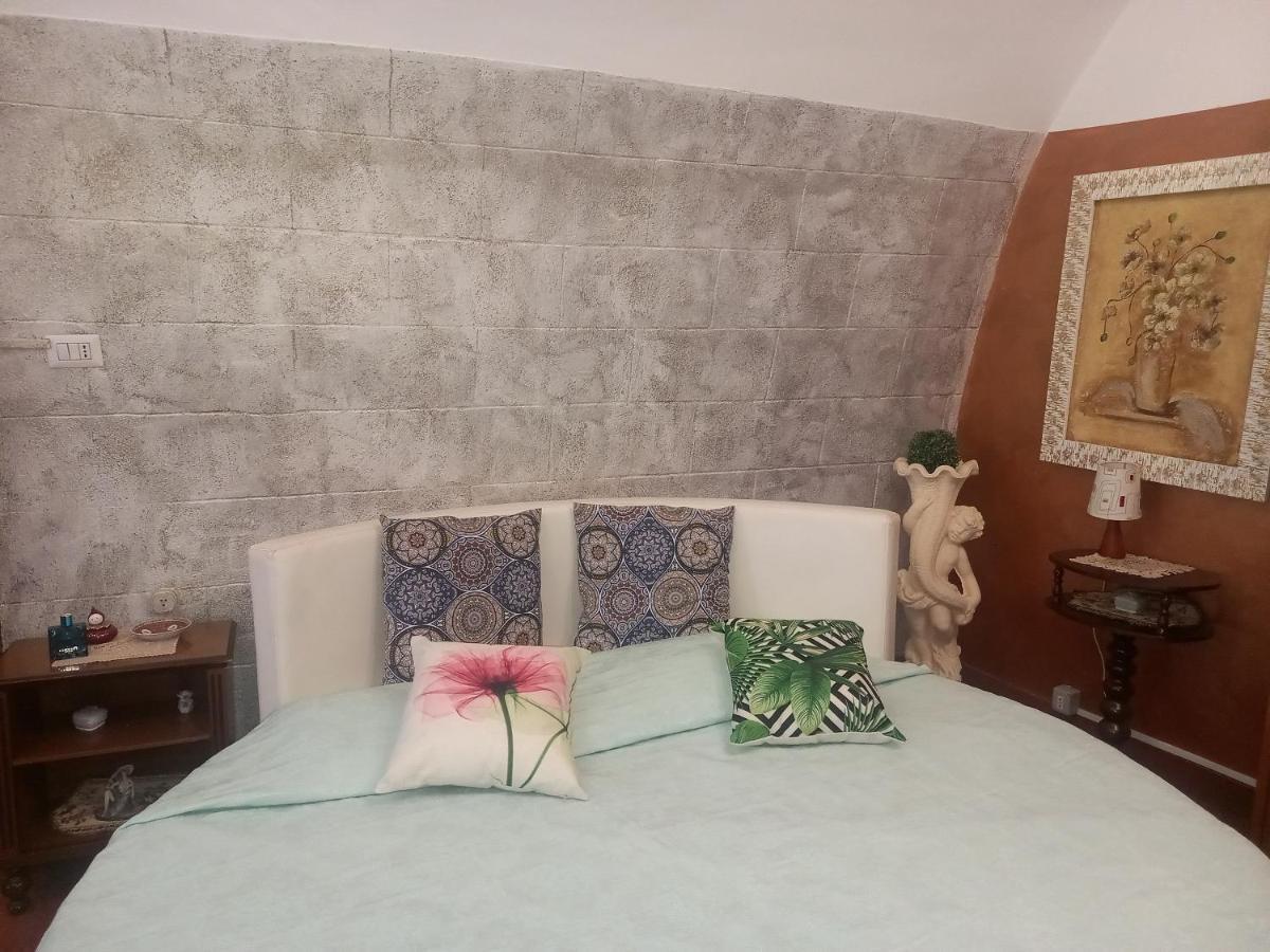 Casa Vacanza Mary Apartment ซานเตราโม อิน คอลเล ภายนอก รูปภาพ