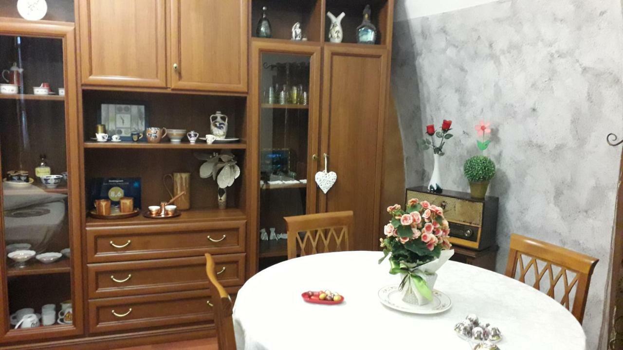 Casa Vacanza Mary Apartment ซานเตราโม อิน คอลเล ภายนอก รูปภาพ